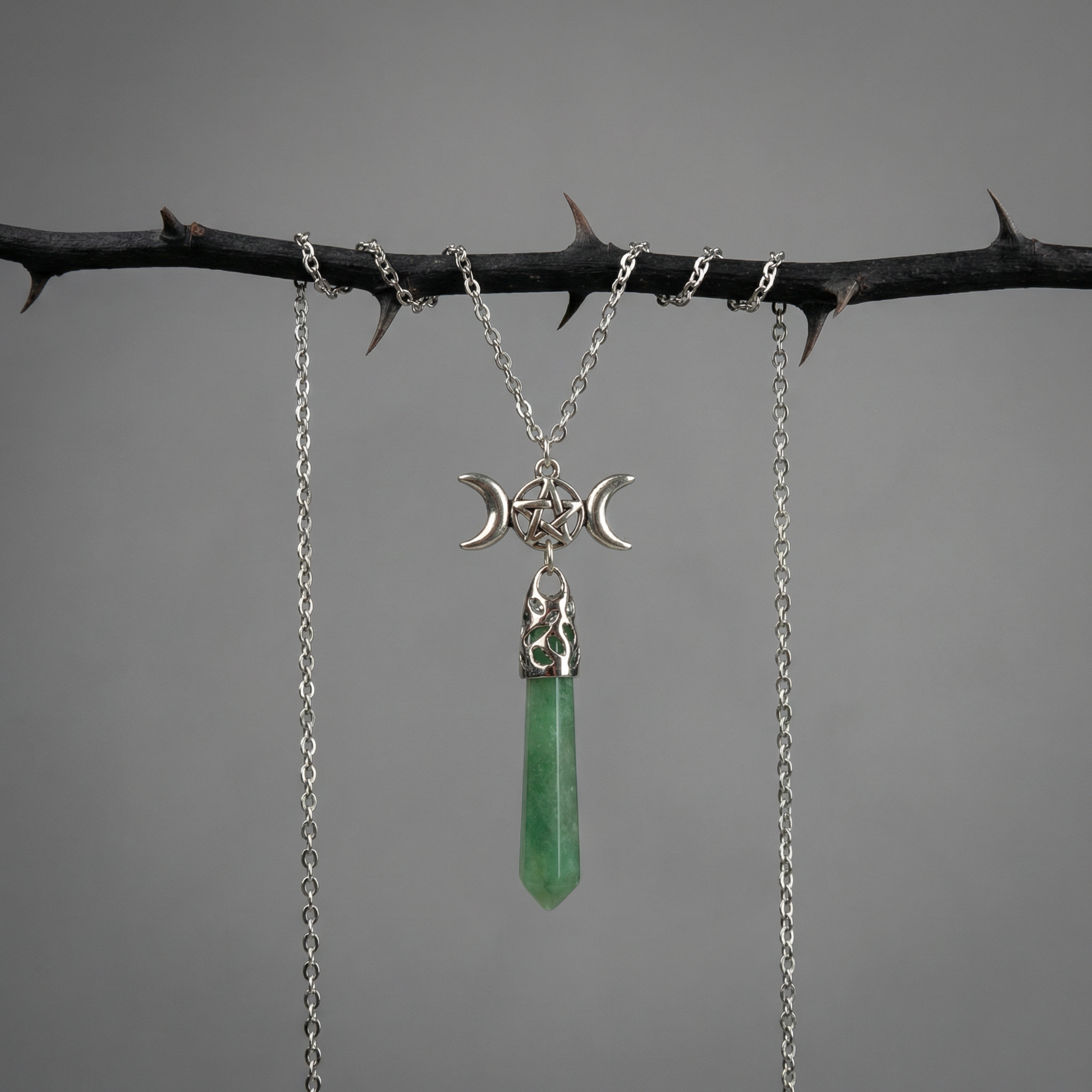 Aventurine and pentacle triple Moon pagan pendulum necklace Baguette Magick