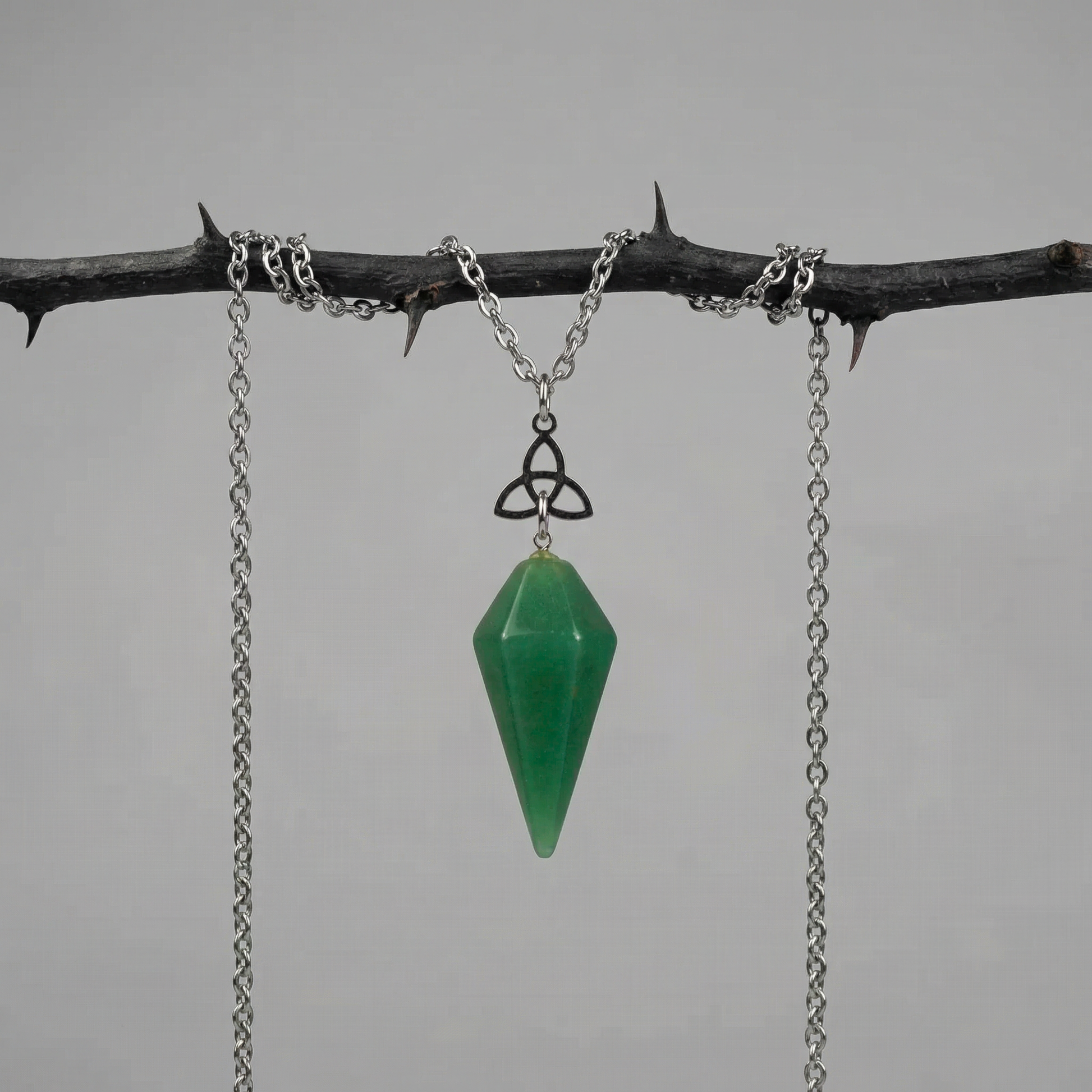 Aventurine and triquetra Celtic knot pendulum necklace Baguette Magick