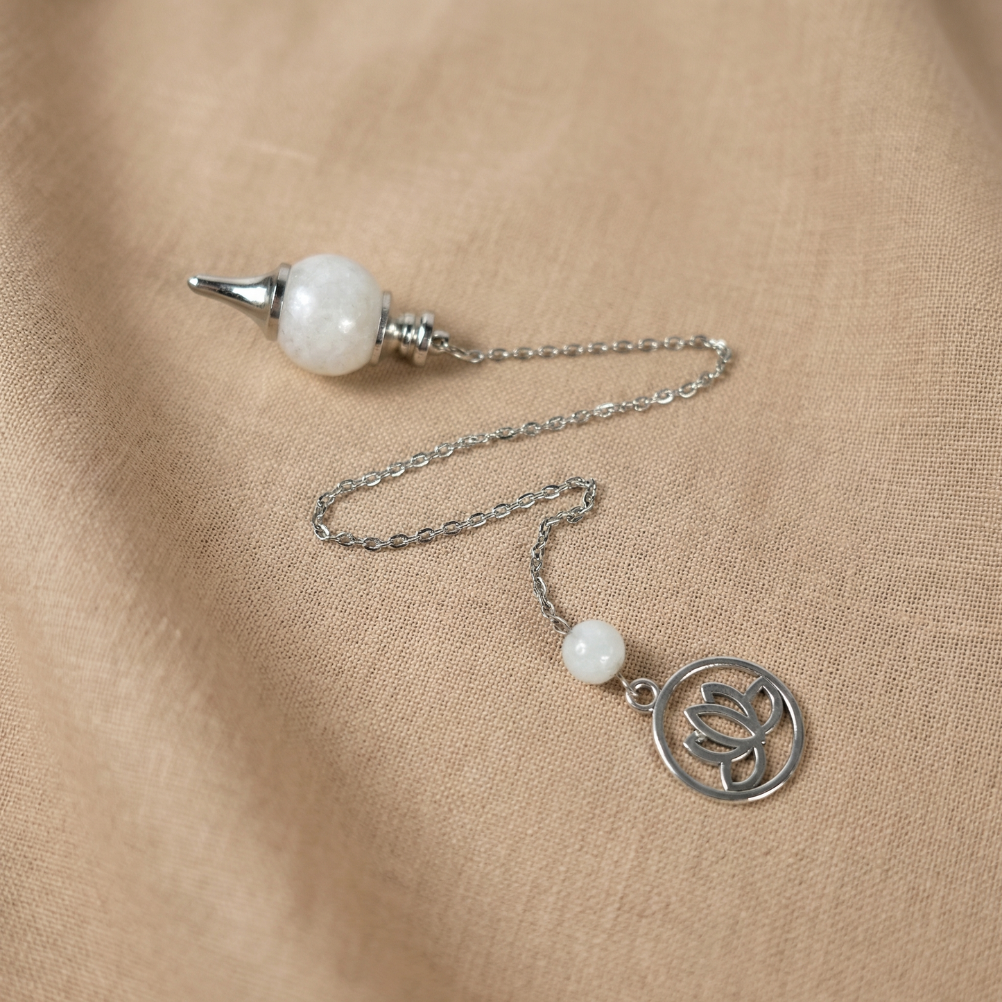 Clear quartz and lotus Sephoroton dowsing pendulum Baguette Magick