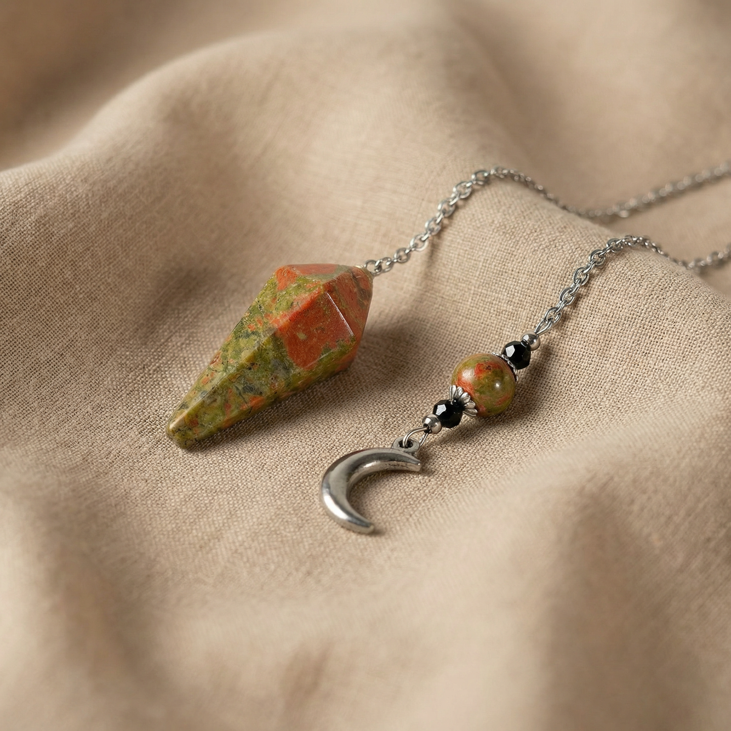 Le pendule mystérieux du clair de lune, Unakite, Onyx