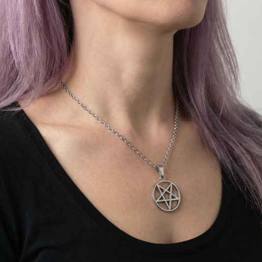 Stainless steel reversed pentacle necklace Baguette Magick