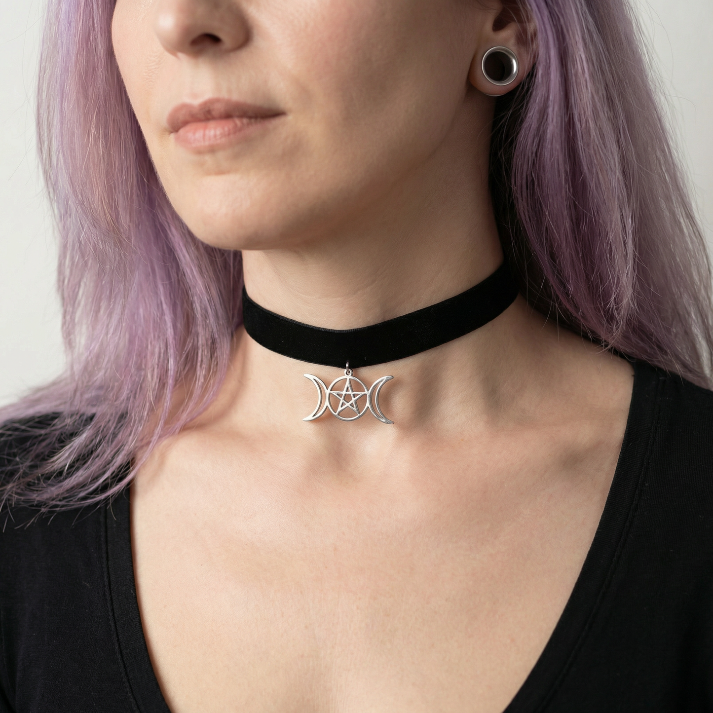Black velvet Triple Moon Pentacle Wiccan Gothic choker Baguette Magick