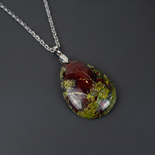 Dragon stone pendant necklace