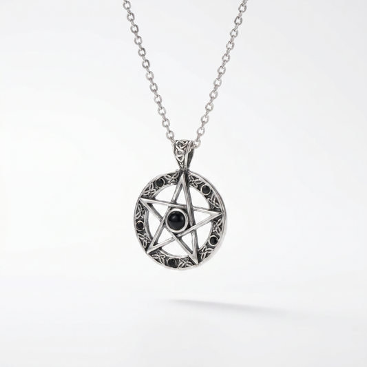 Collier de sorcellerie pentacle avec perles noires