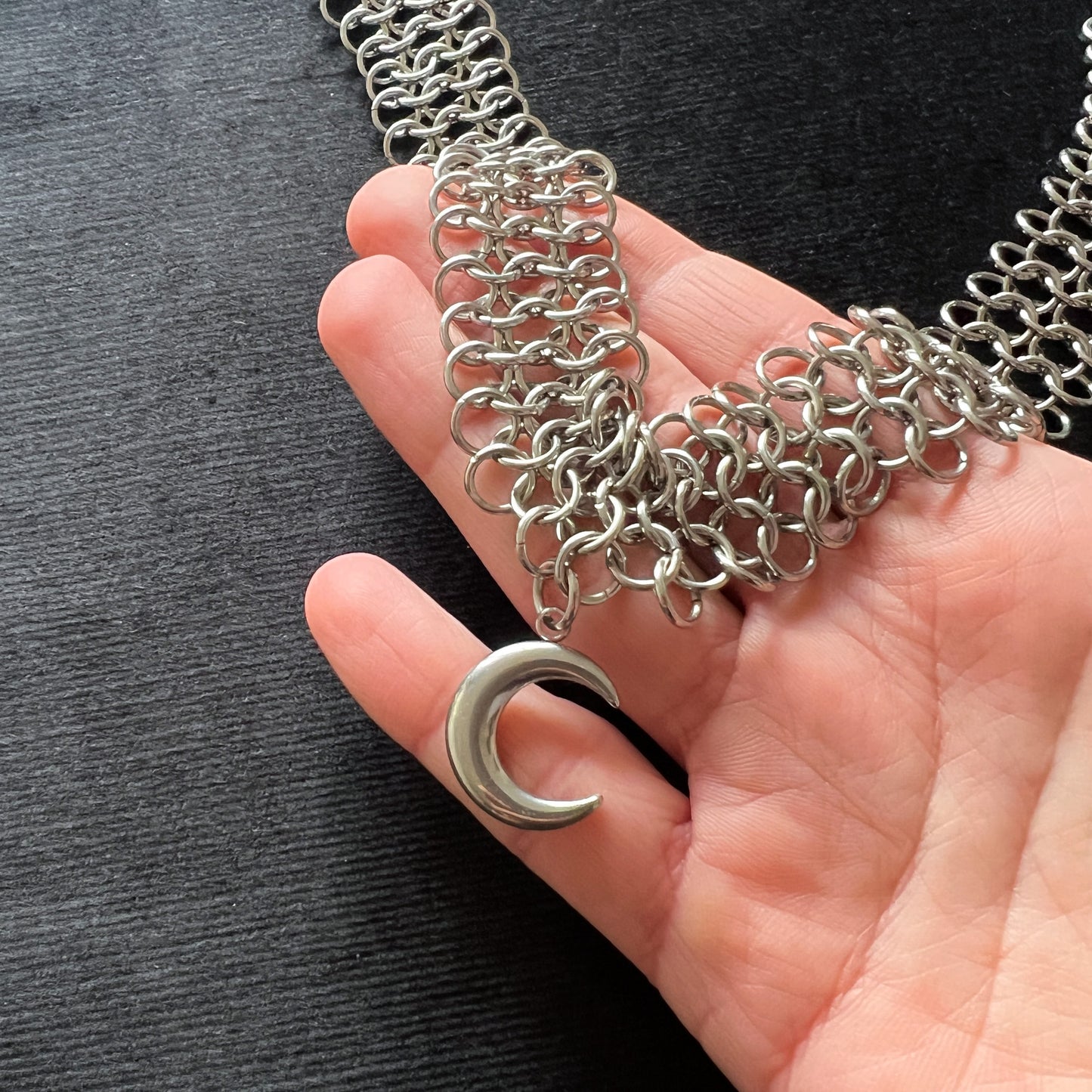 Moon crescent chainmail choker made of stainless steel European 4 in 1 chainmaille necklace gothic jewelry