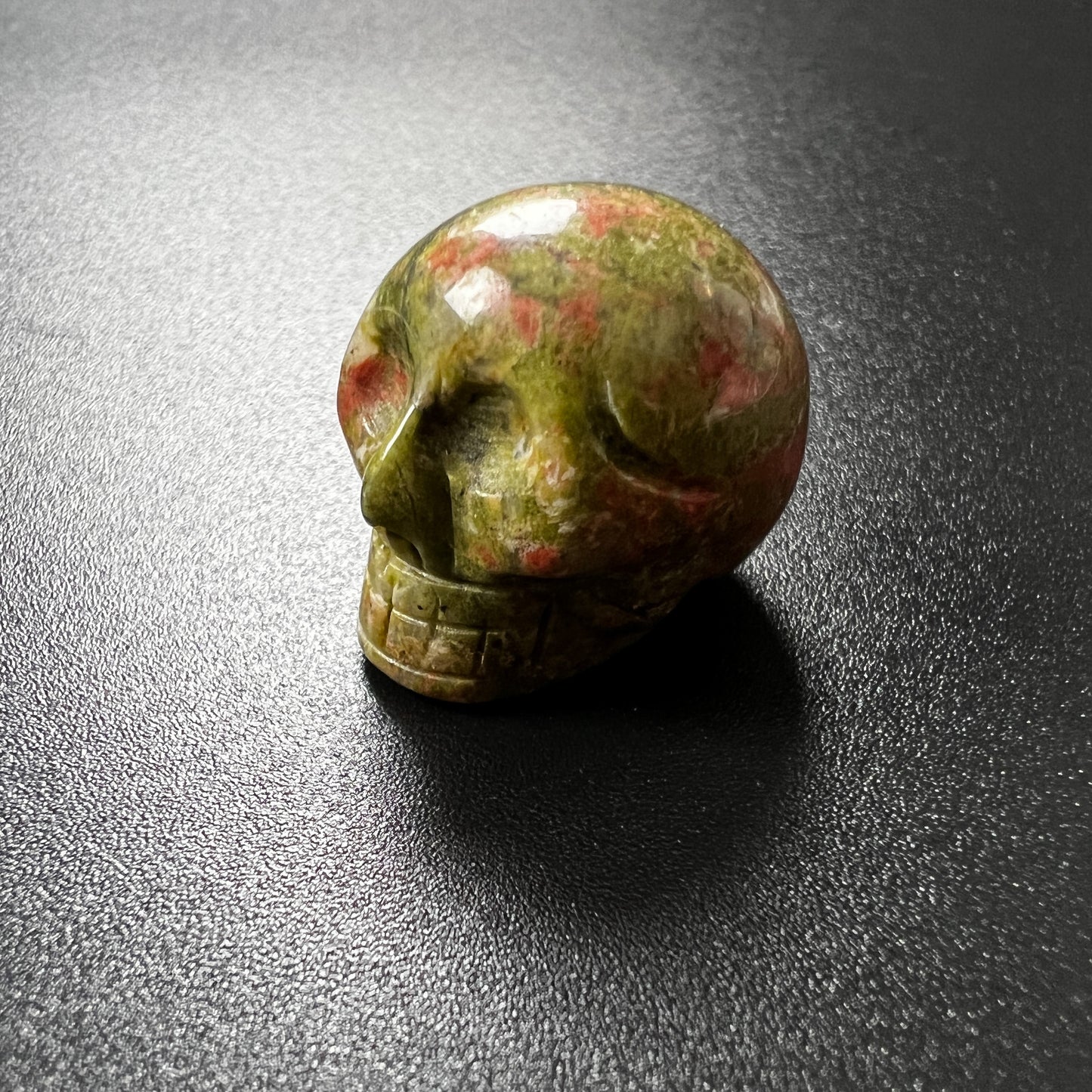 Tiny Red Jasper or Unakite gemstone skull amulet for altar, meditation, witchcraft Baguette Magick