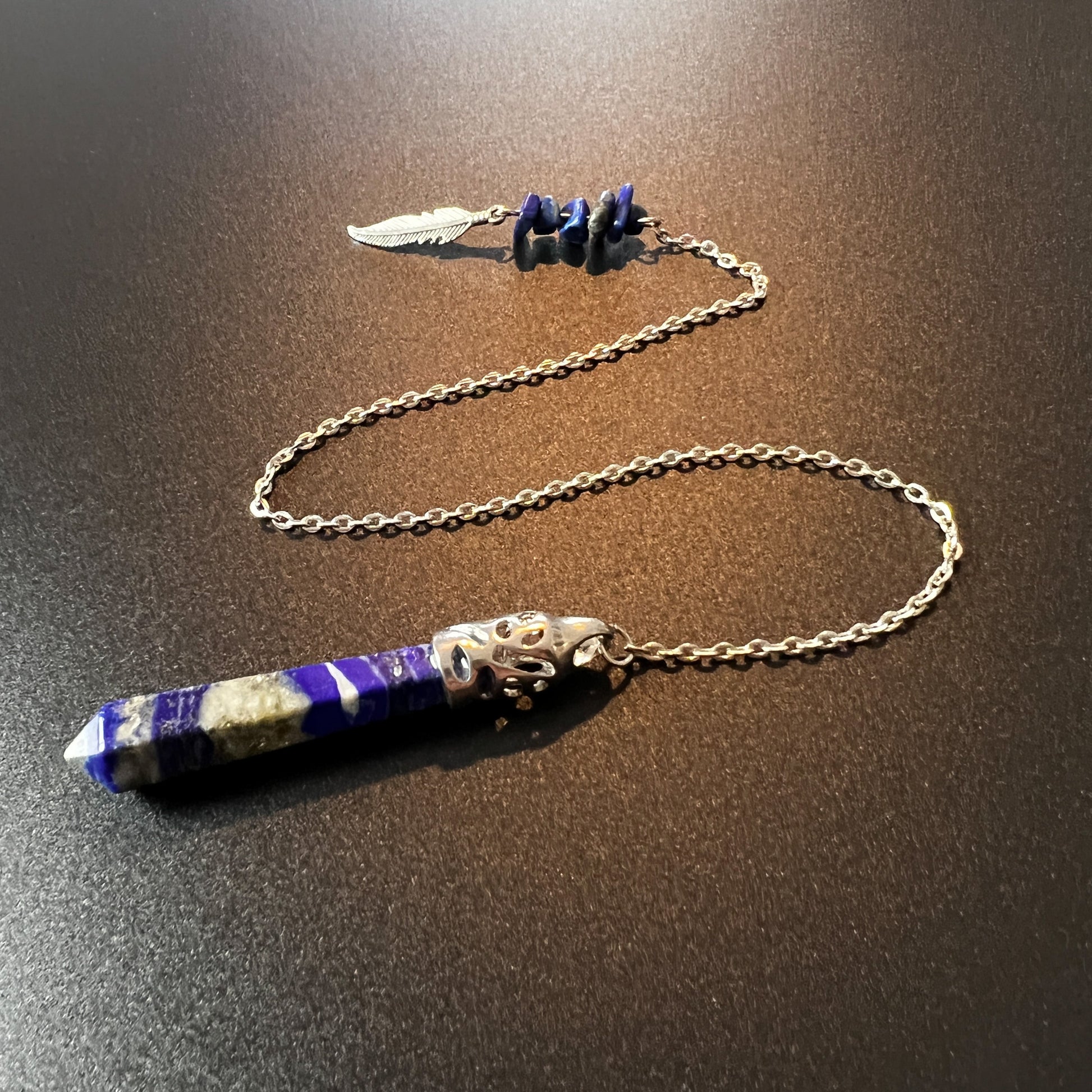 pendulum Lapis lazuli and feather charm pendulum The French Witch shop