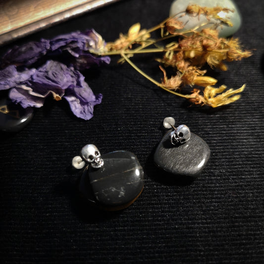 Tiny skull gothic alternative stud earrings Baguette Magick