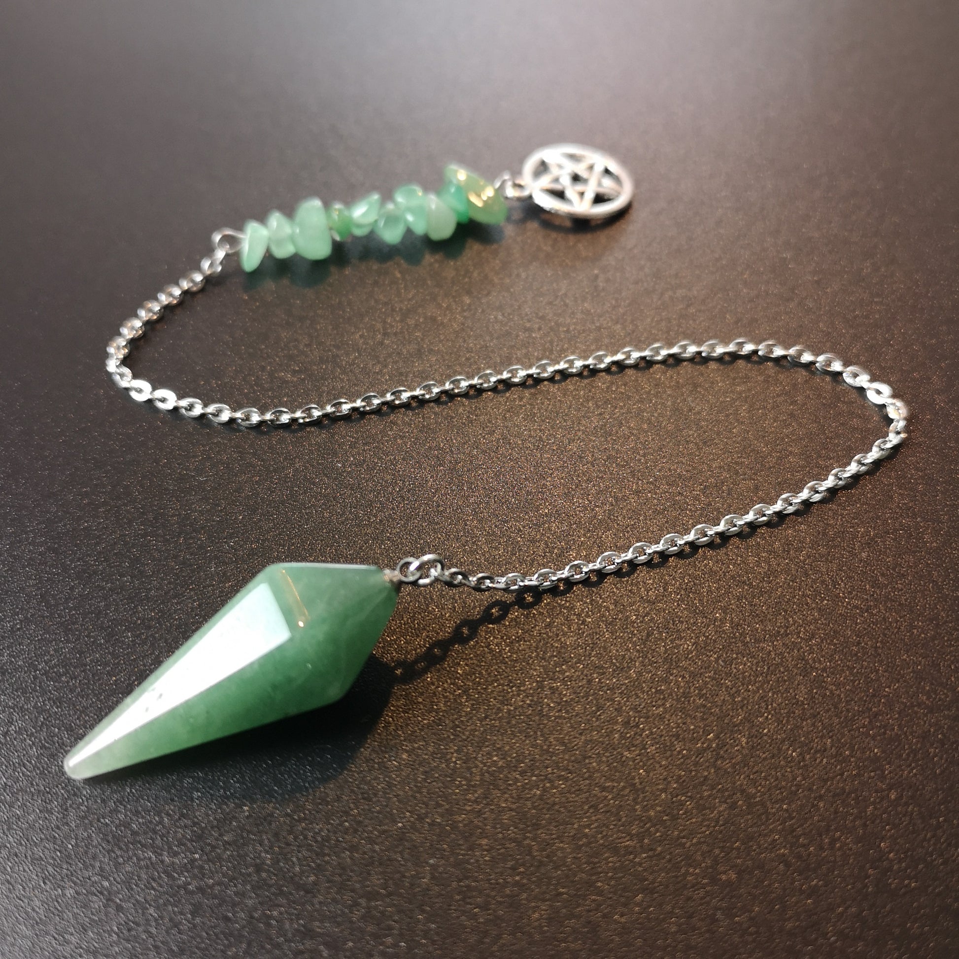 Aventurine and pentacle wiccan pendulum - The French Witch shop