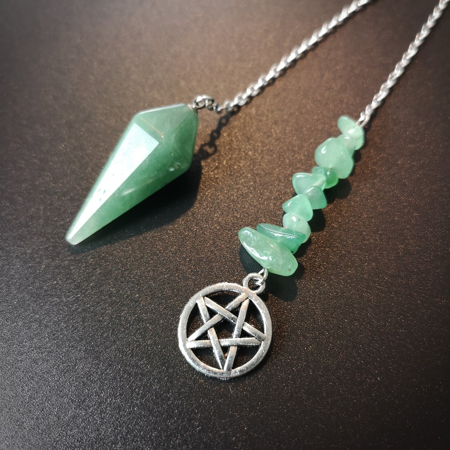Aventurine and pentacle wiccan pendulum - The French Witch shop