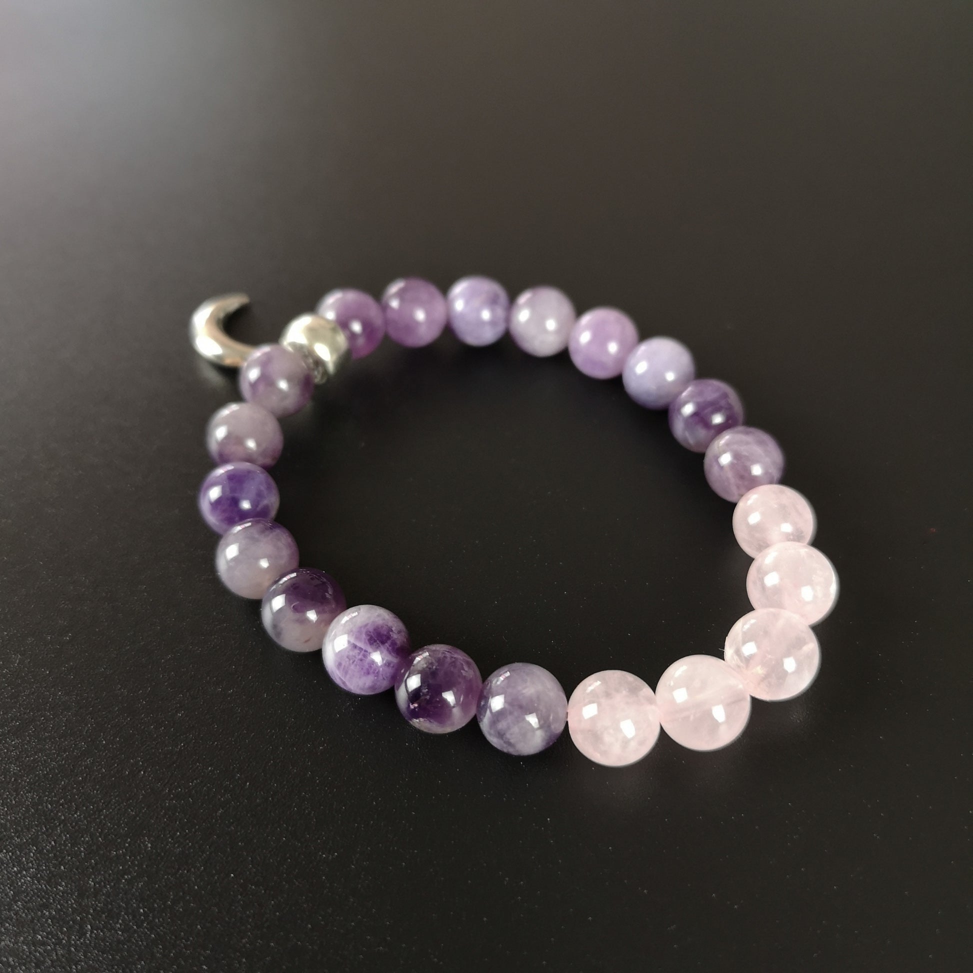 Amethyst and rose quartz mala beaded bracelet with a crescent moon charm - 18 cm - The French Witch shop