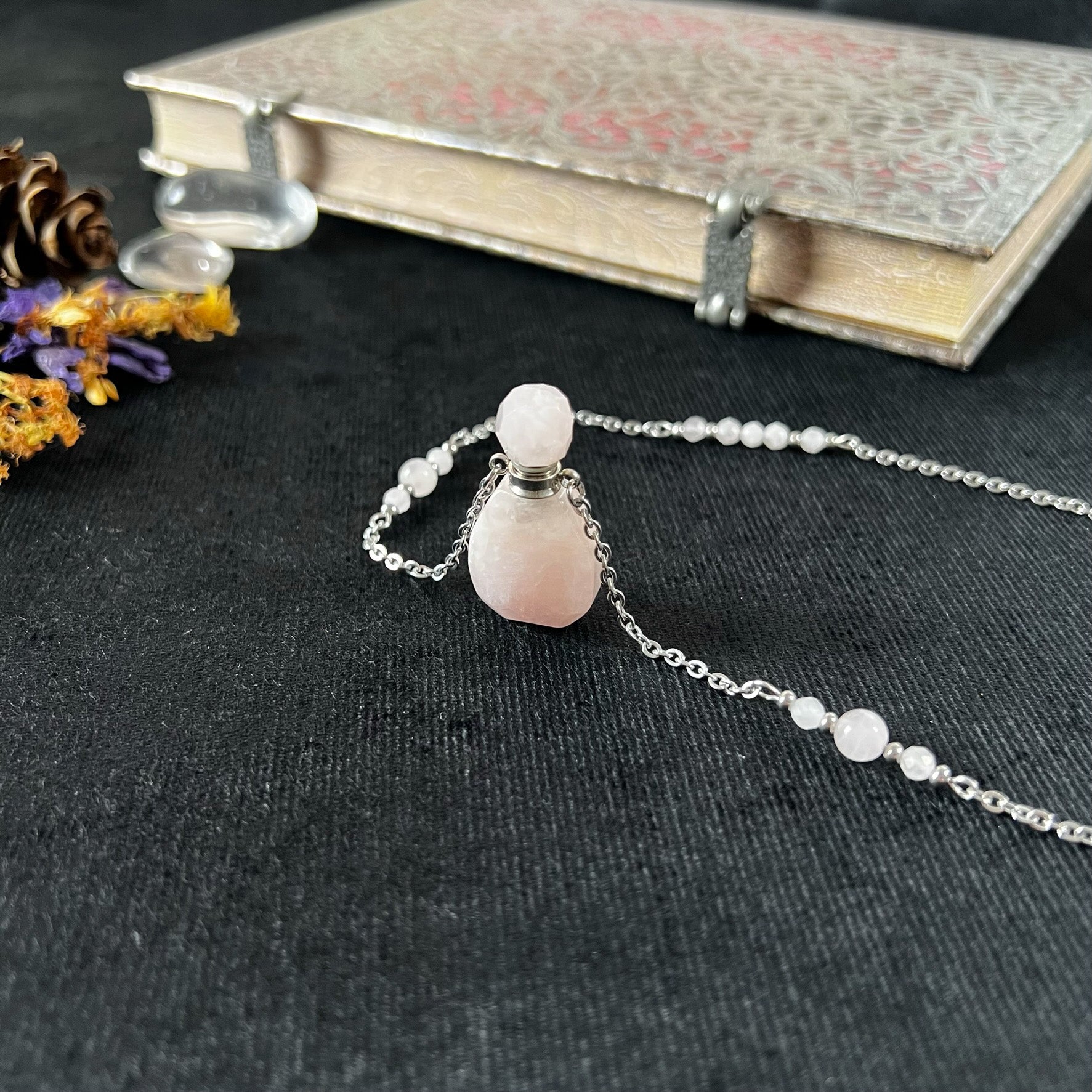 Perfume and potion bottle necklace in rose quartz and stainless steel Baguette Magick
