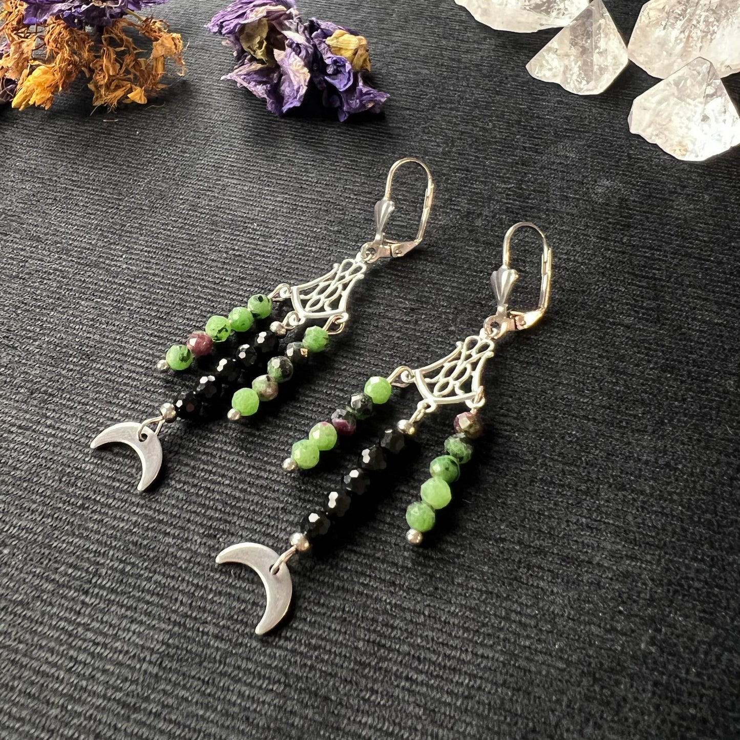 Chandelier art deco earrings Onyx/Garnet or Onyx/Ruby Zoisite and stainless steel