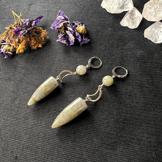 Stainless steel Moon crescent and labradorite boho earrings - The French Witch shop