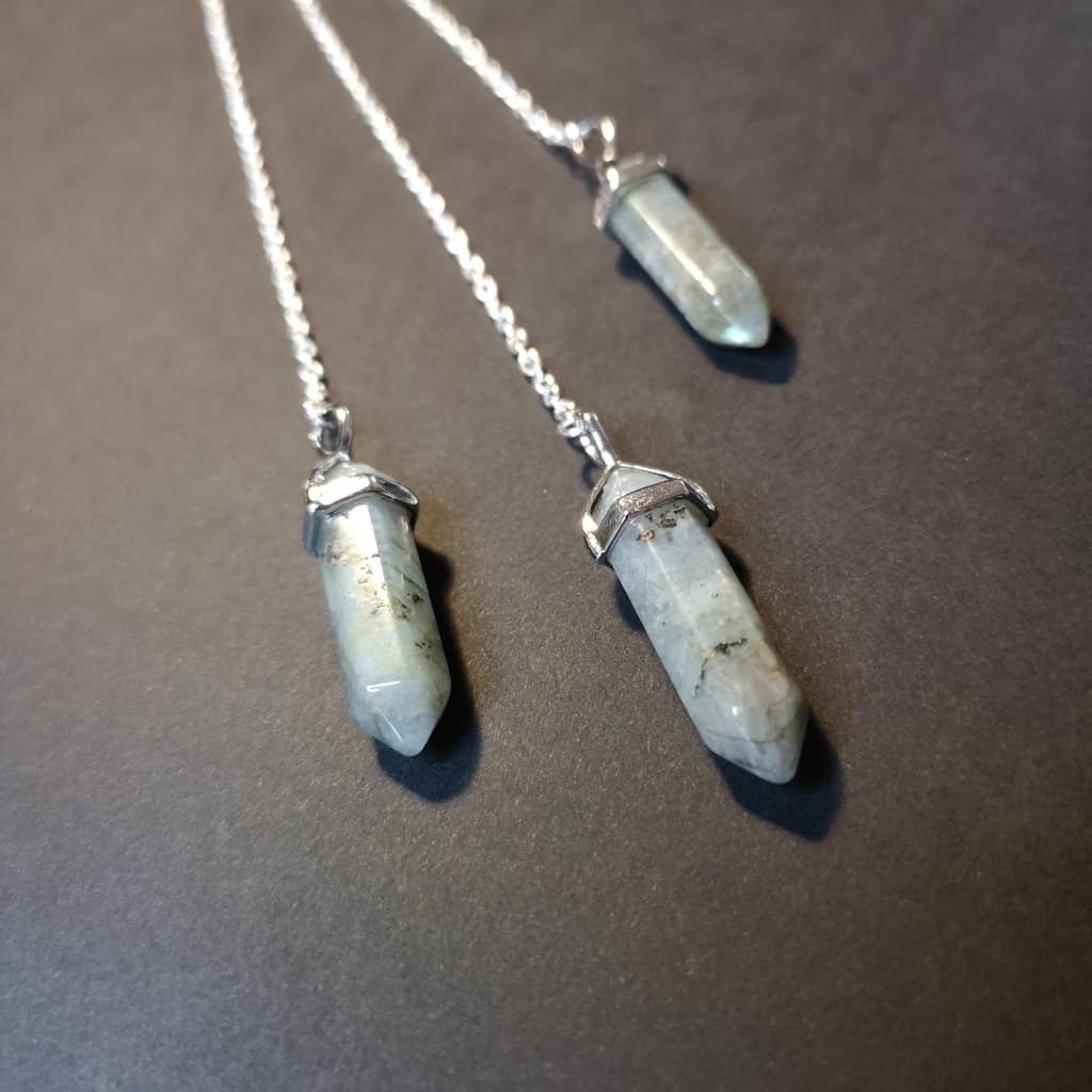 Labradorite and quartz pendulum Baguette Magick